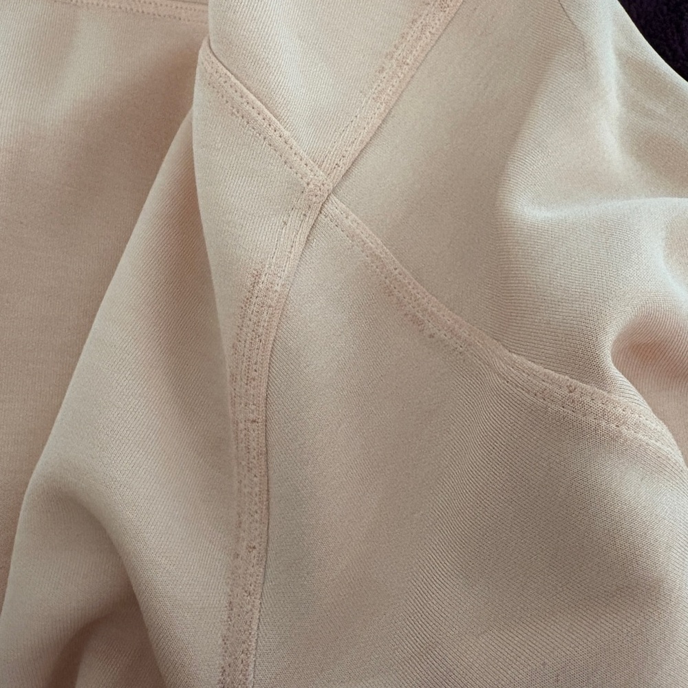 Lululemon Perfectly Oversized Cropped Crew *Softstreme - Picture 7 of 9